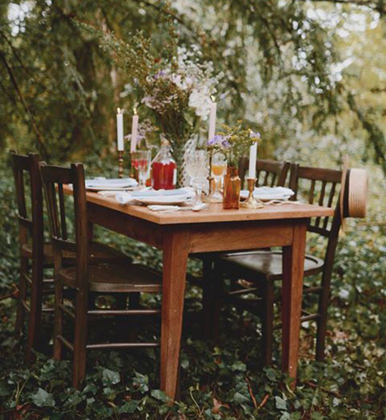 Table en bois vintage